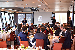 SEATTLE SPACE NEEDLE